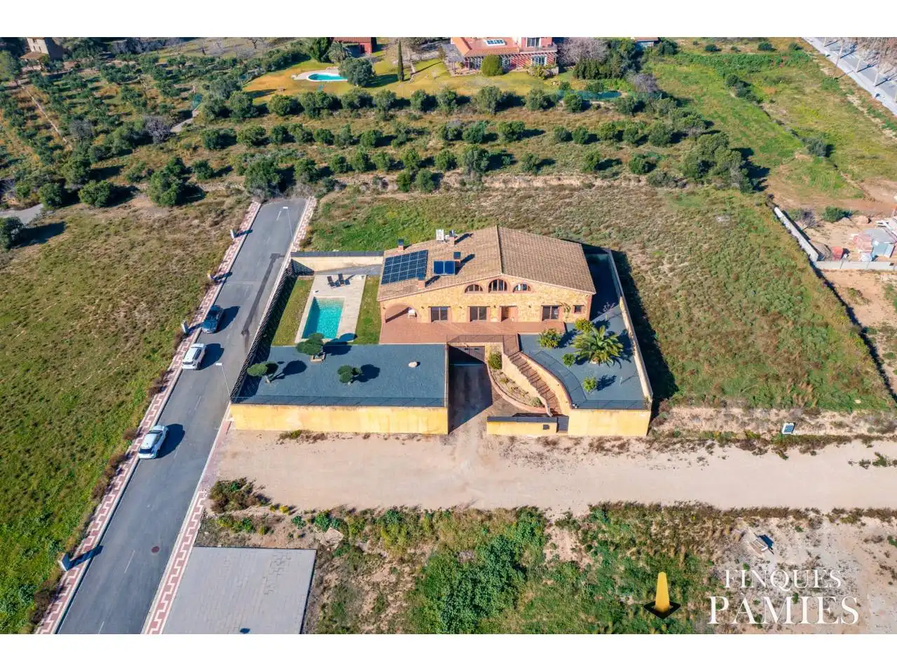 Vista exterior de Casa o xalet en venda en Vilanova d'Escornalbou amb Aire condicionat, Calefacció i Jardí privat