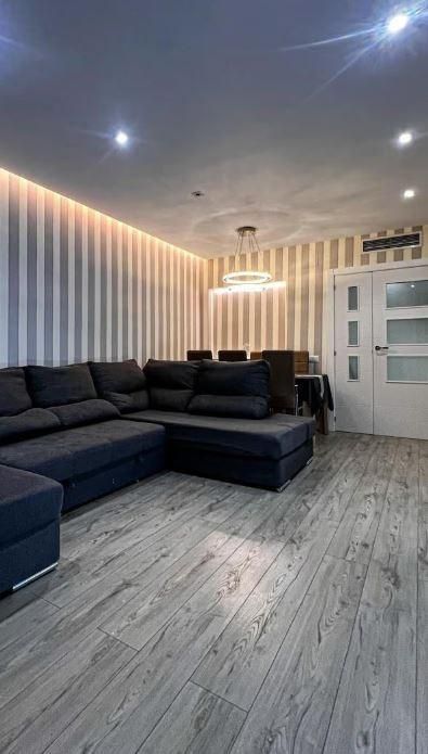 Sala d'estar de Pis en venda en Mataró amb Aire condicionat, Parquet i Balcó