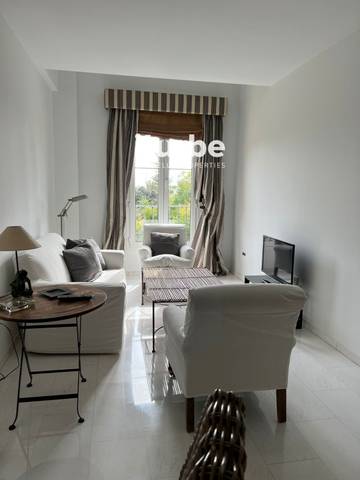 Ático en Alquiler en CALLE CHARLIE RIVEL en Centro Histórico