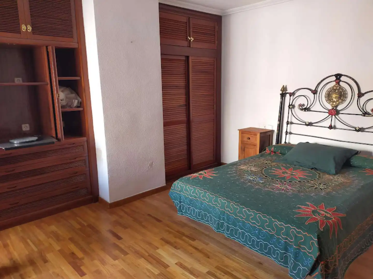Schlafzimmer von Wohnung zur untervermieten in Murcia mit Klimaanlage, Terrasse und Möbliert