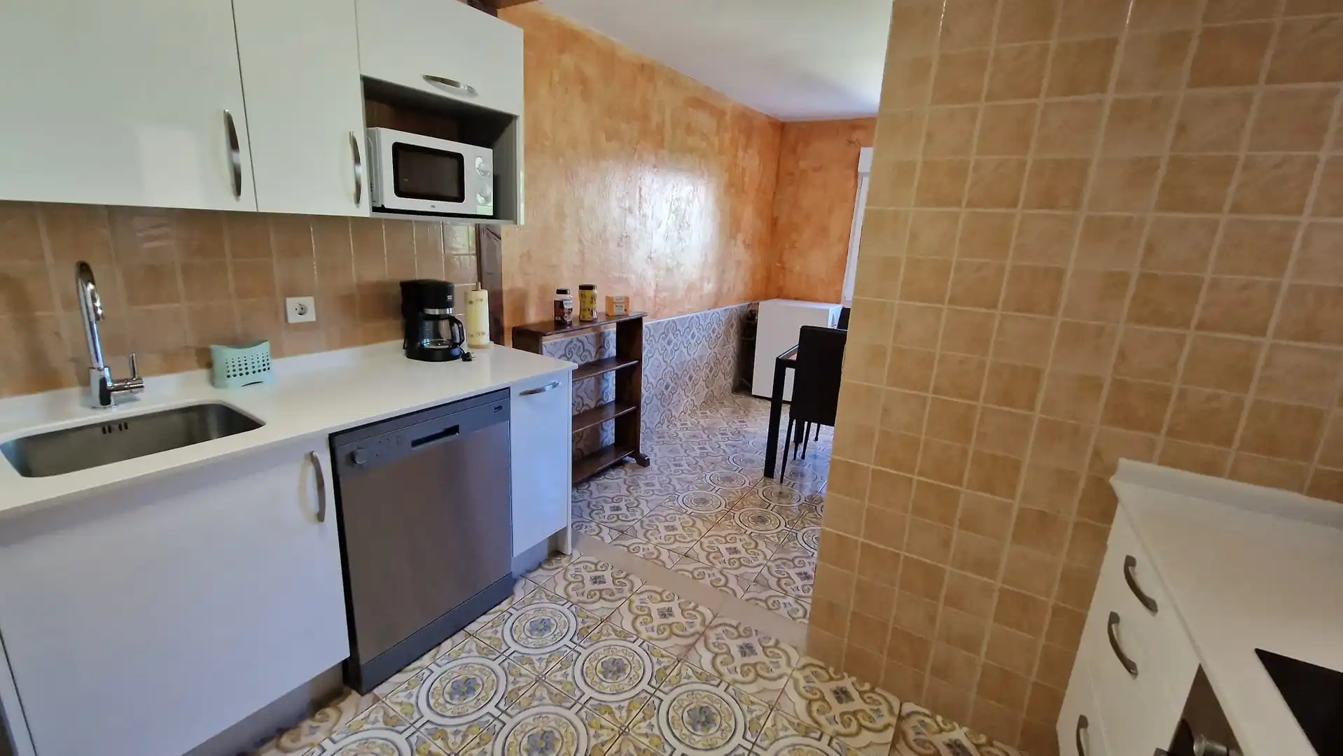 Cocina de Casa o chalet en venta en Mantinos con Calefacción, Parquet y Terraza