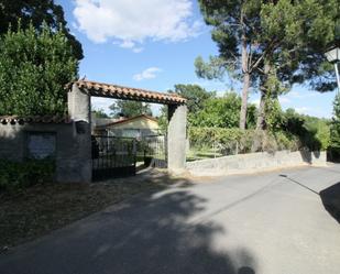 Vista exterior de Casa o xalet en venda en Casavieja amb Terrassa