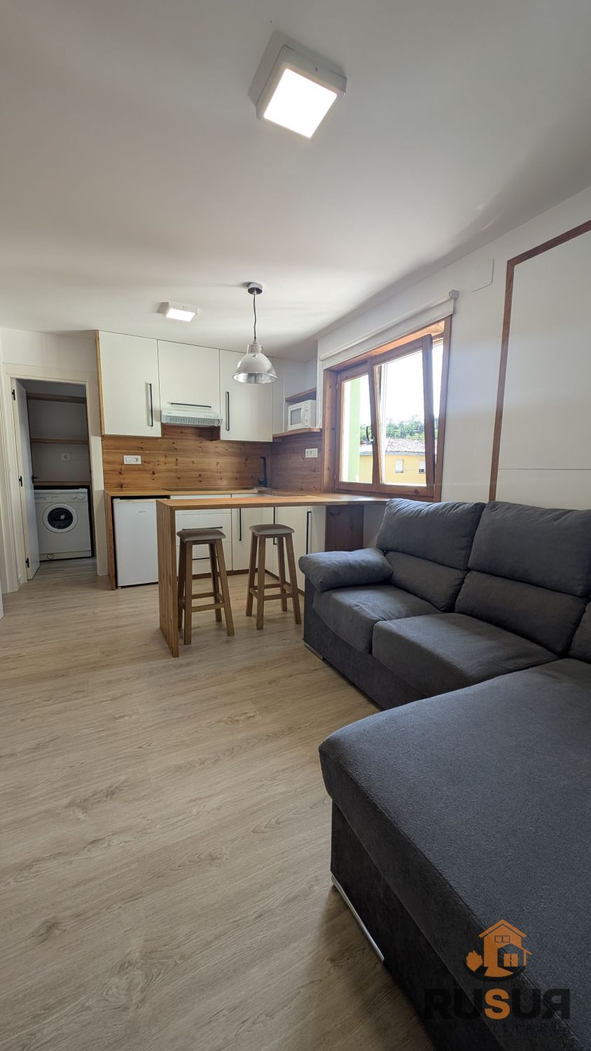 Sala de estar de Piso de alquiler en Torrelavega  con Amueblado