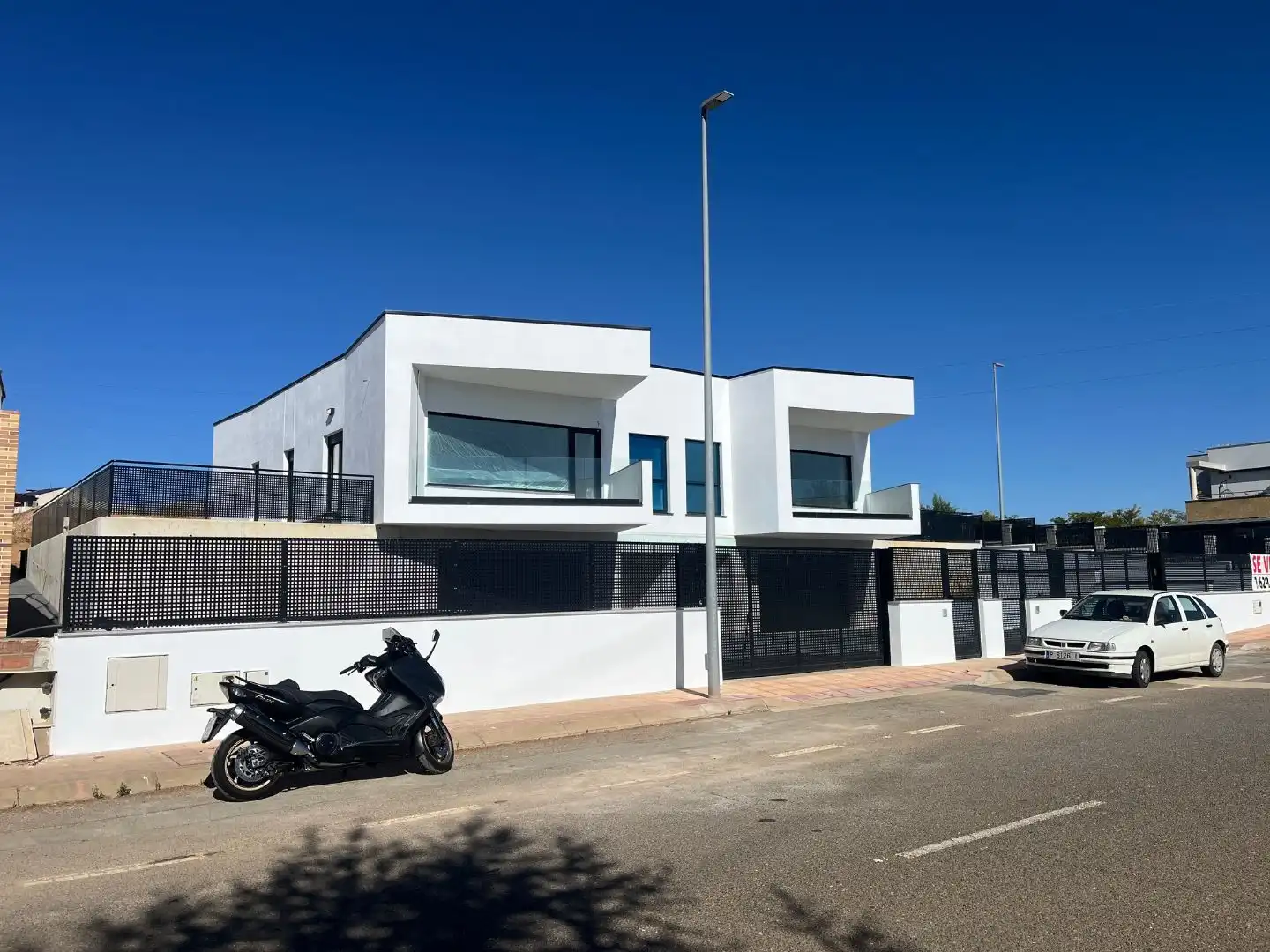 Adossat en venda a Calle Jorge Guillén 59, imagen 3