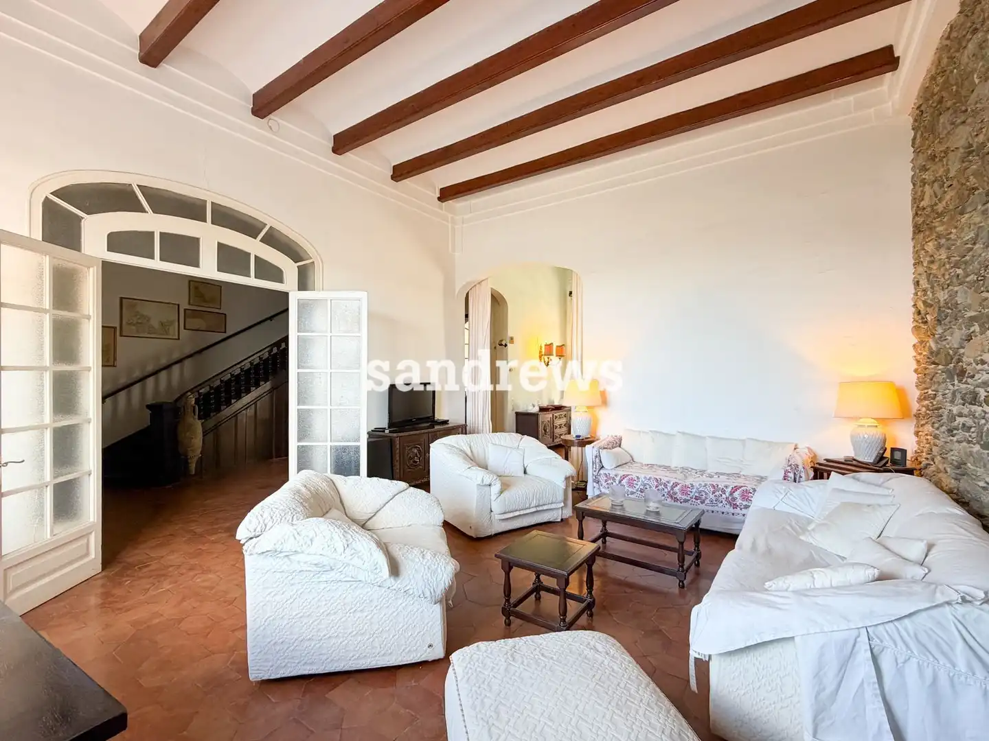 Sala d'estar de Casa adosada en venda en El Port de la Selva amb Aire condicionat, Calefacció i Jardí privat