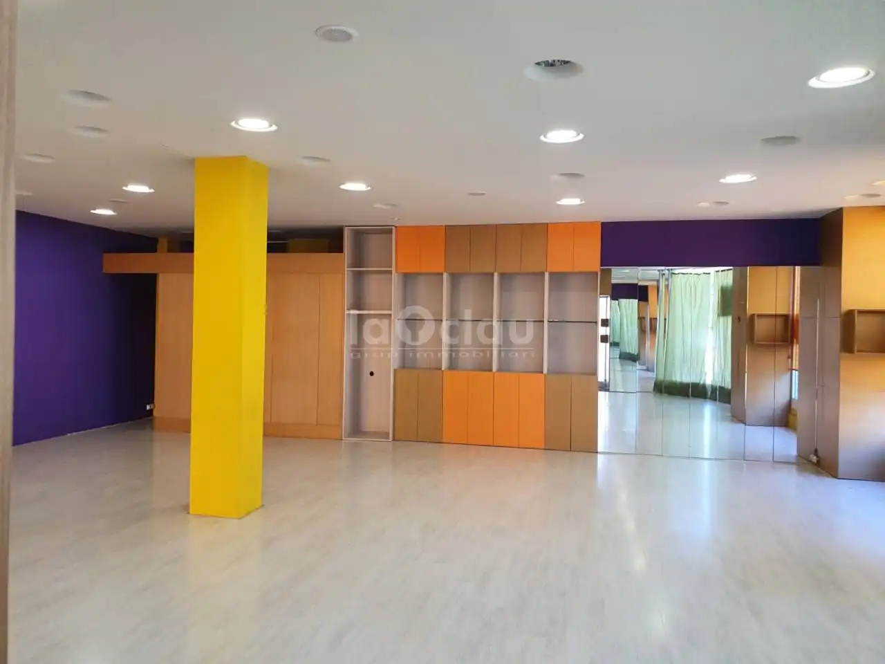 Local commercial à vendre à Tona, imagen 6