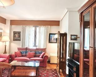 Living room of Flat to rent in  Madrid Capital