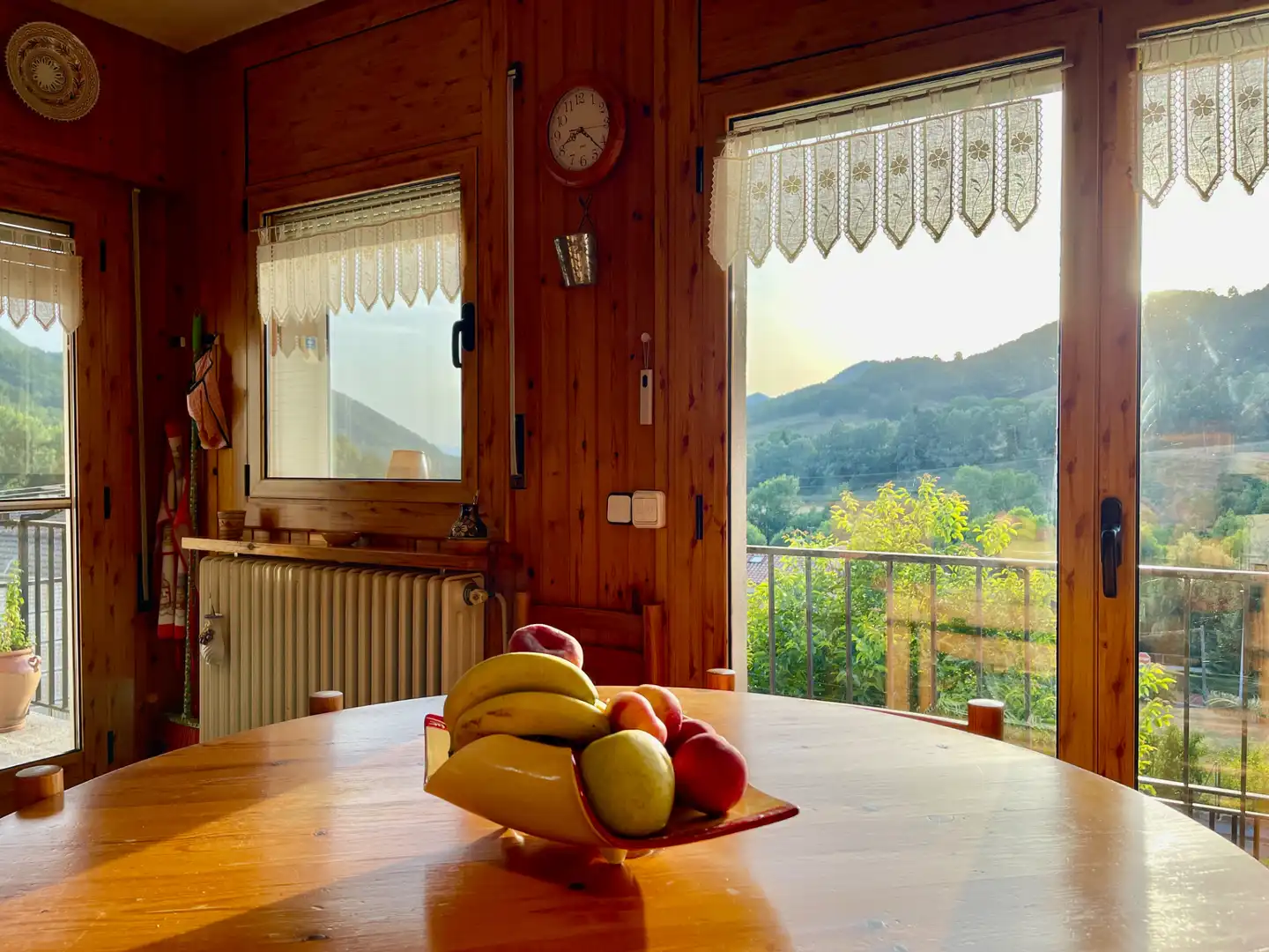 Comedor de Casa o chalet en venta en Sant Pau de Segúries con Aire acondicionado, Jardín privado y Terraza
