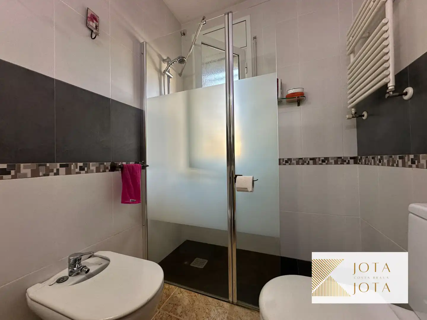 House with pool for sale in Sils, imagen 9