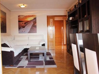 Living room of Flat for sale in Leganés  with Air Conditioner and Terrace