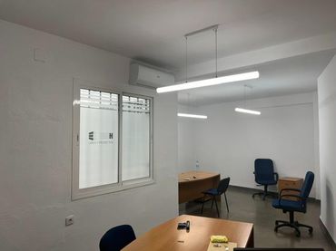 Oficina de lloguer a Casco Antiguo