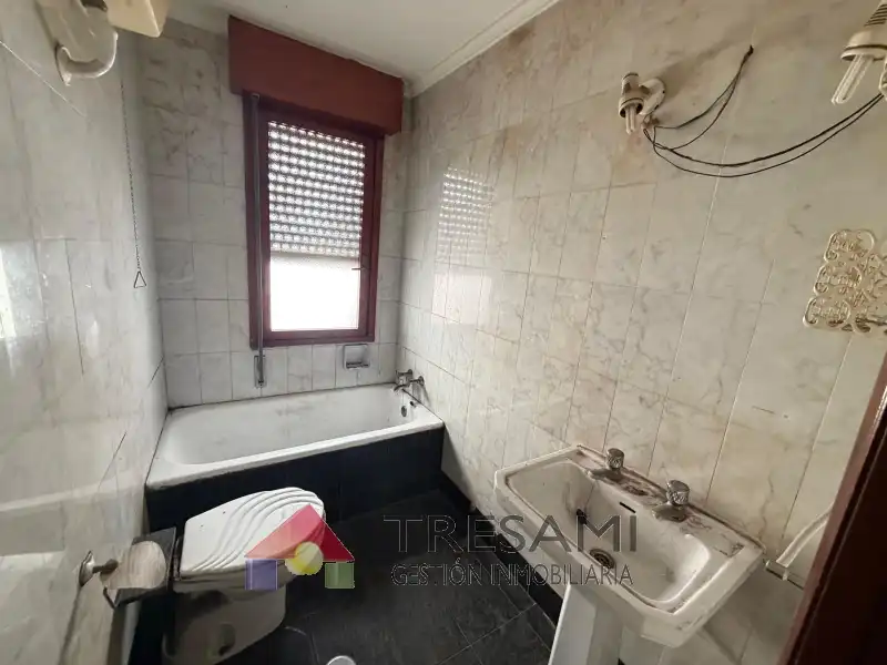 Bany de Pis en venda en Gijón 