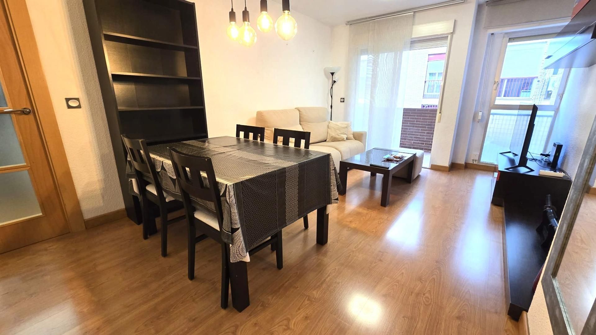 Vista exterior de Piso en venta en Alicante / Alacant con Aire acondicionado, Calefacción y Terraza