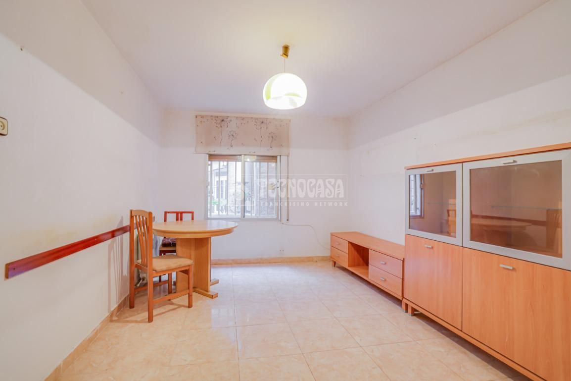 Bedroom of Flat for sale in Santa Coloma de Gramenet