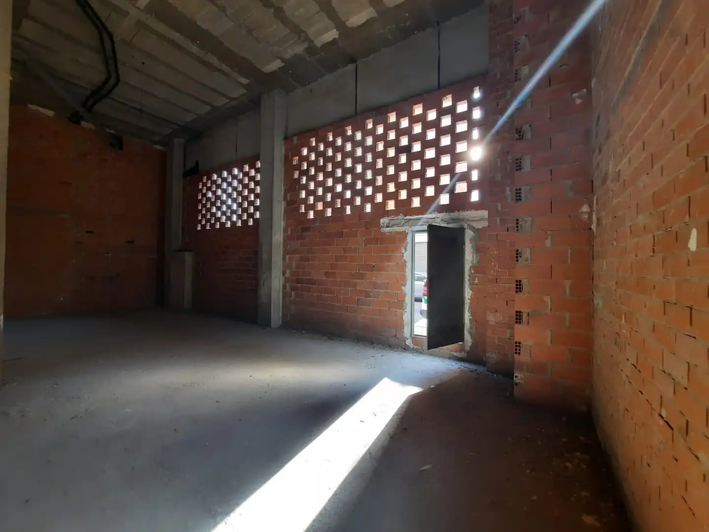 Local comercial de lloguer a Carrer de Alcudia de Veo 3, imagen 5
