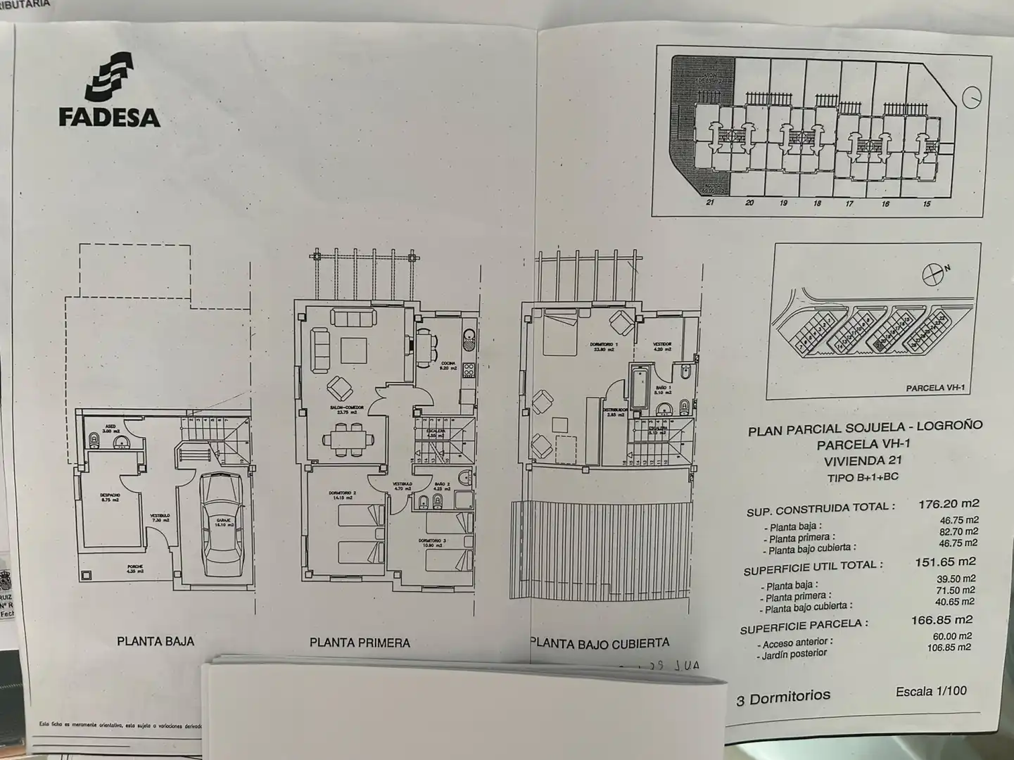 Casa adosada en venda en Sojuela amb Calefacció, Jardí privat i Parquet