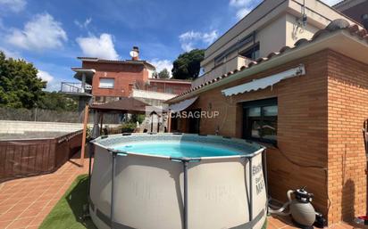 Swimming pool of House or chalet for sale in Rubí  with Air Conditioner, Private garden and Terrace