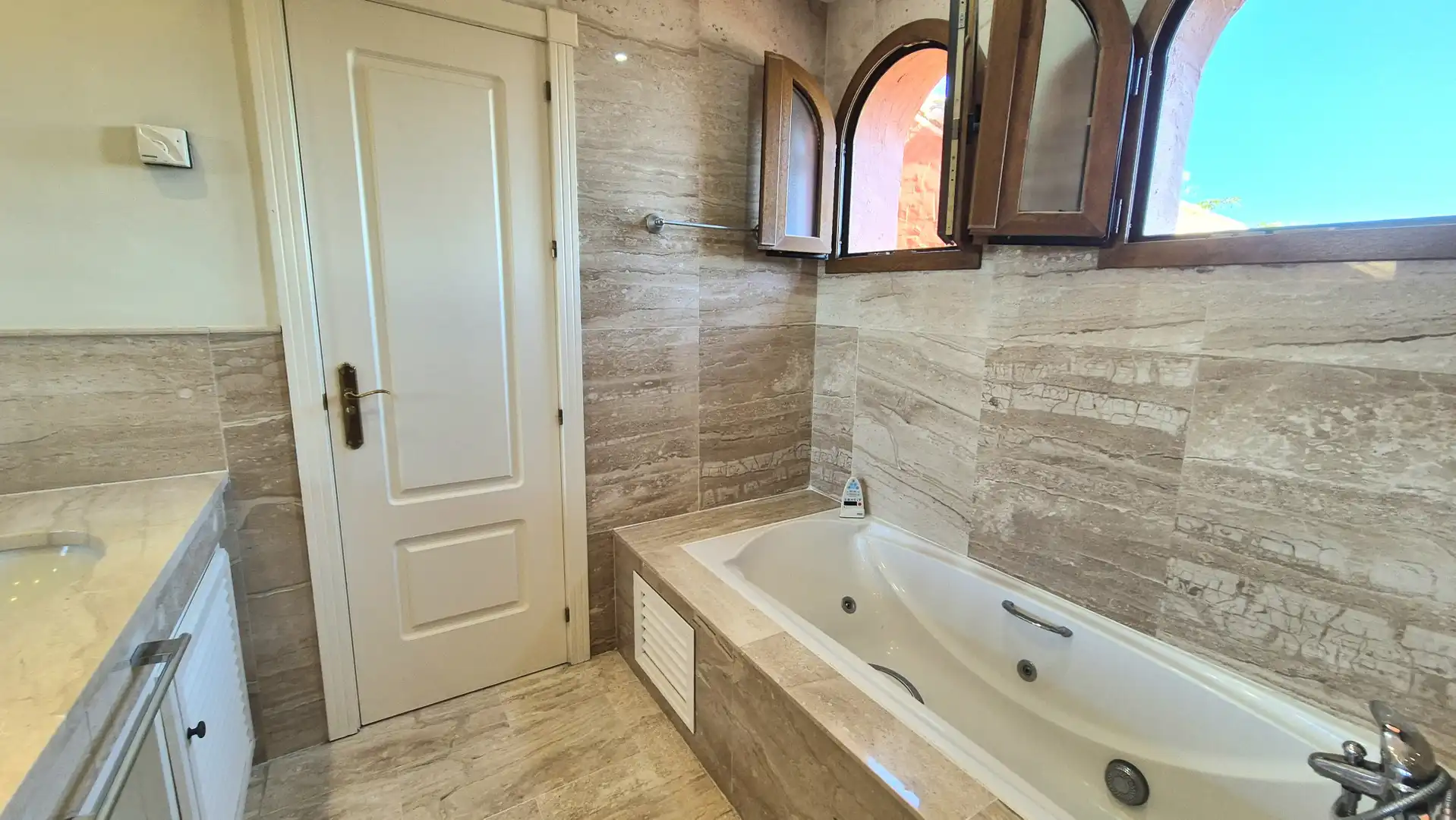 Attic for sale in Casasola