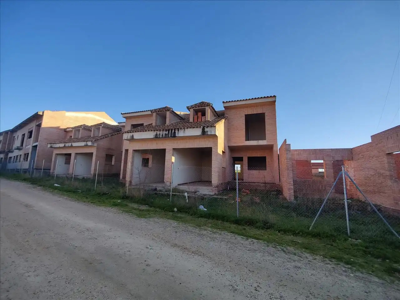 Residencial en venta en Calle CAÑUELO, 79, Camarena