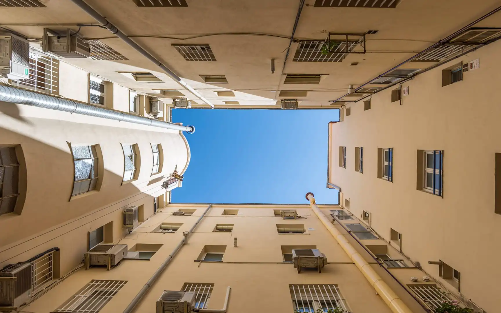 Exterior view of Flat for sale in Madrid  with Air Conditioner, Heating and Private garden