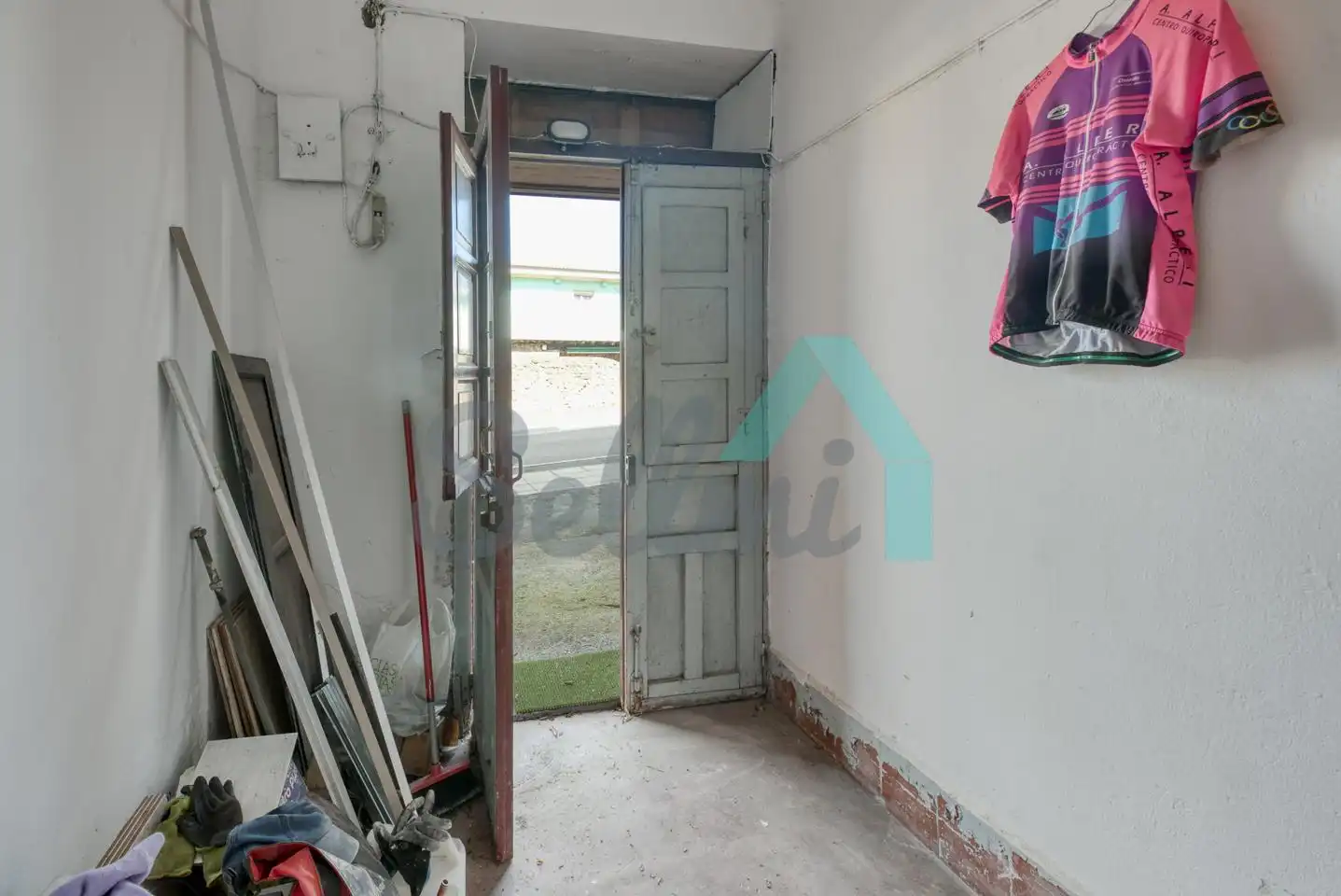 Buildings for sale in Oviedo 