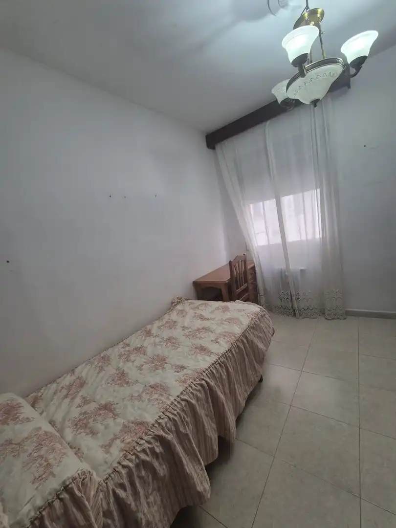 Habitación de Piso de alquiler en Badajoz con Amueblado