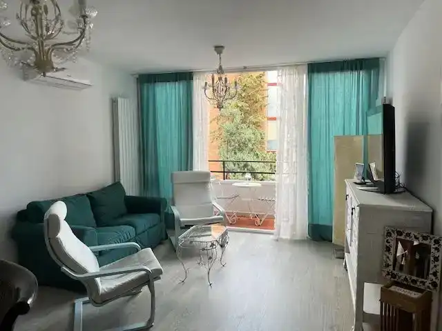Wohnzimmer von Wohnung zur Miete in  Madrid Capital mit Klimaanlage