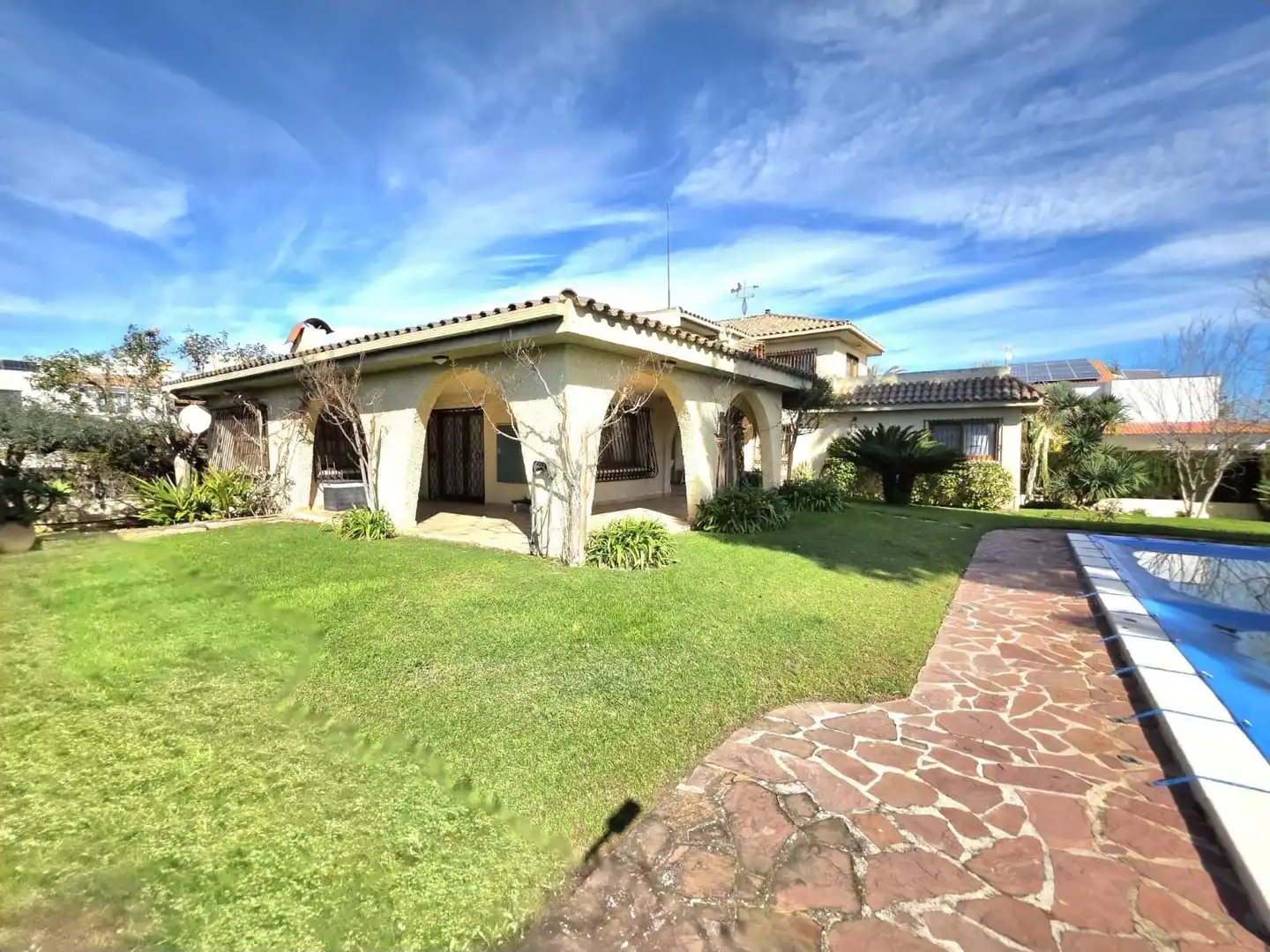 Jardí de Casa o xalet en venda en Castellón de la Plana / Castelló de la Plana amb Calefacció, Jardí privat i Terrassa