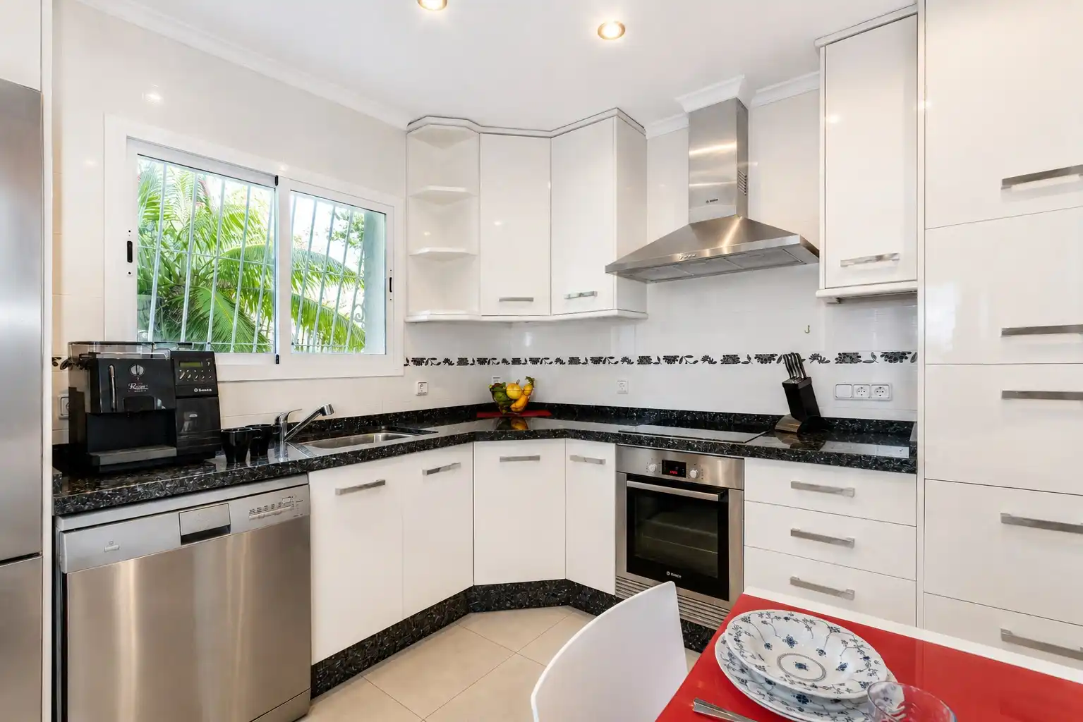Cocina de Casa o chalet en venta en Jávea / Xàbia con Aire acondicionado y Jardín privado