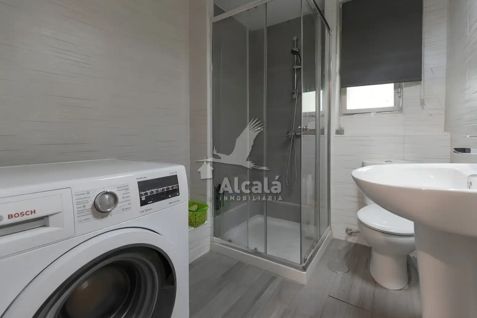 Bathroom of Houses for sale in Camarma de Esteruelas  with Air Conditioner, Heating and Private garden