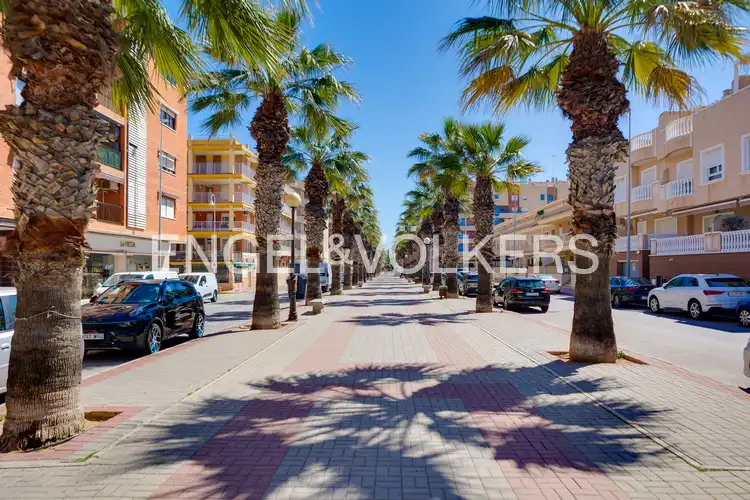 Exterior view of Attic for sale in Guardamar del Segura  with Air Conditioner, Heating and Terrace