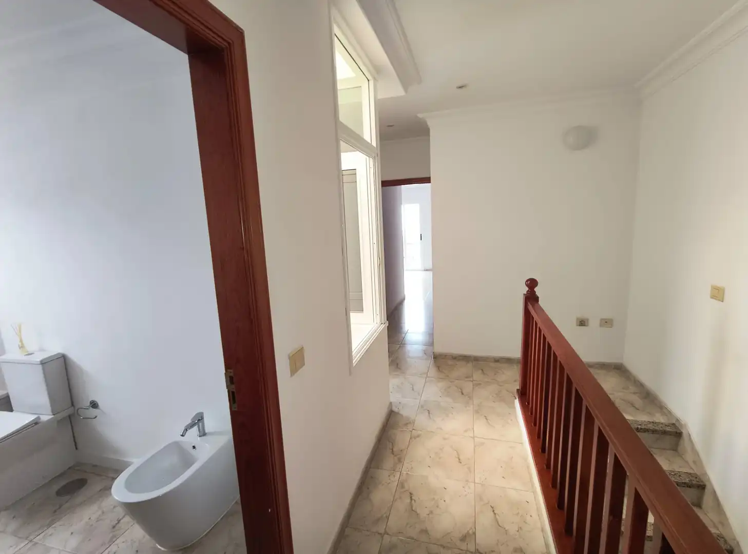 Einfamilien-Reihenhaus zum Verkauf in Puerto de la Cruz mit Abstellraum, Ofen und Balkon