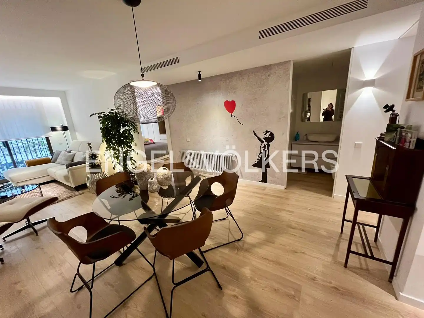 Vista exterior de Piso en venta en Valencia con Aire acondicionado, Calefacción y Amueblado