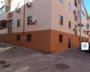 Exterior view of Box room for sale in Cáceres Capital