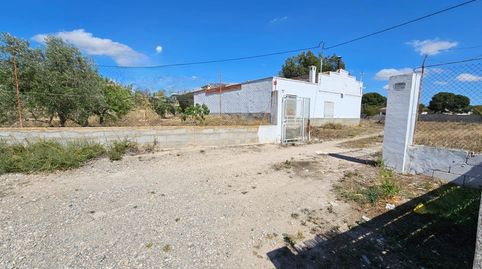 Foto 2 de Finca rústica en venta en Petrer, Alicante