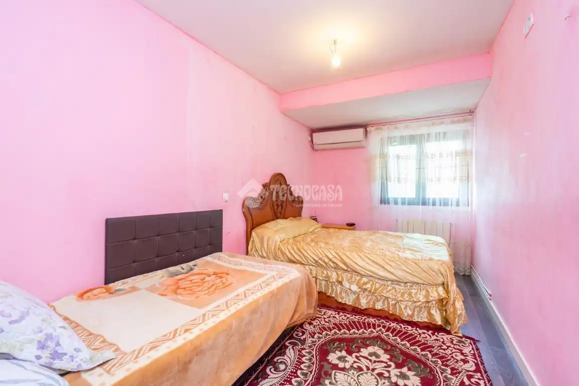 Habitación de Piso en venta en El Barral Ferial