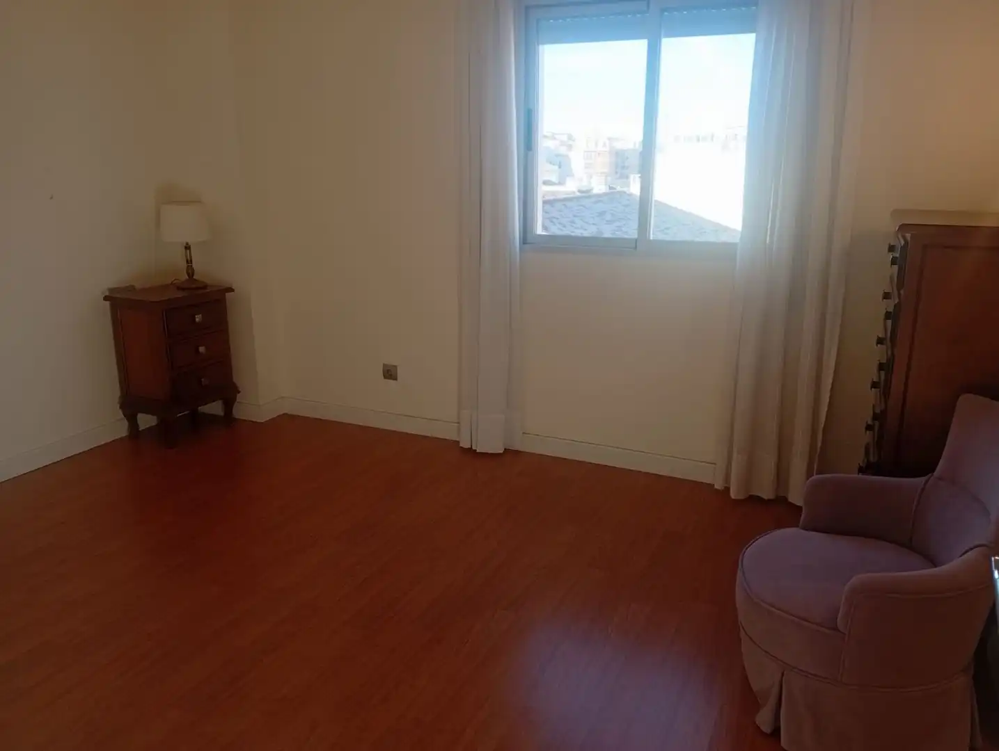 Schlafzimmer von Wohnung zur Miete in Málaga mit Klimaanlage, Heizung und Möbliert