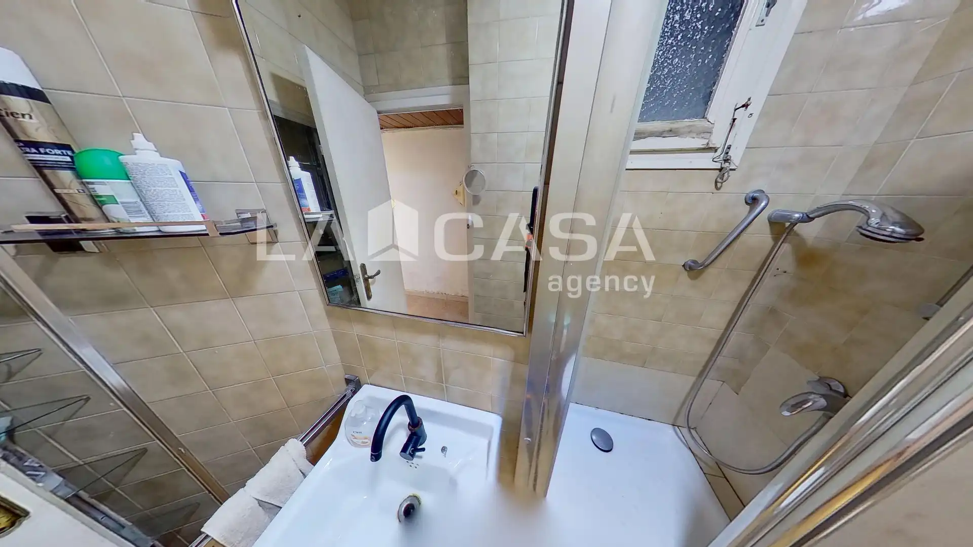 Baño de Piso en venta en Barcelona
