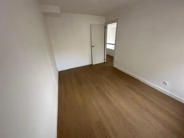 Schlafzimmer von Maisonette zum Verkauf in Badalona mit Klimaanlage und Parkett