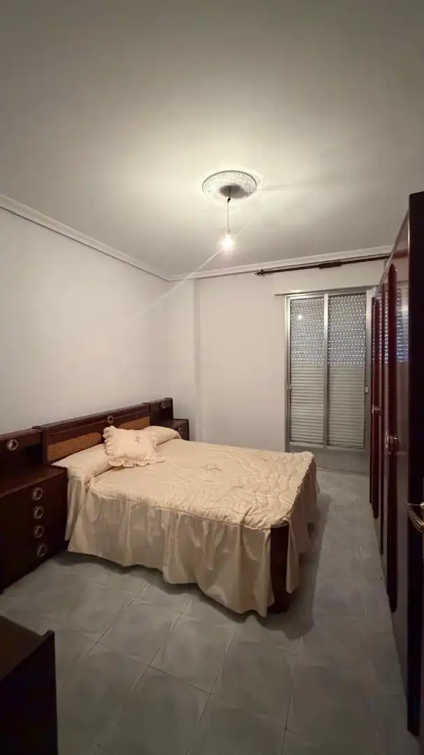 Habitación de Piso en venta en Castuera