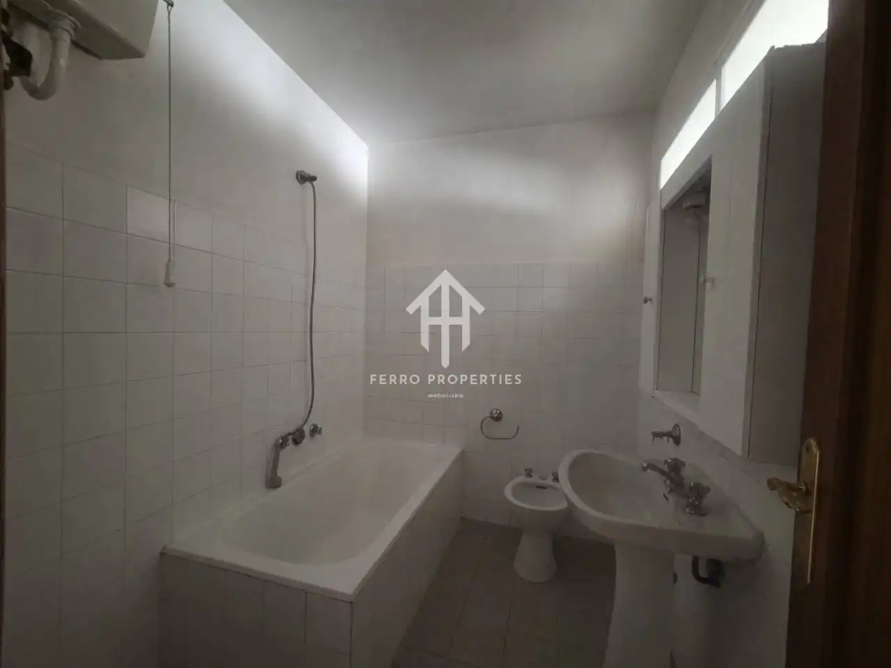 Badezimmer von Wohnung zum Verkauf in Loja