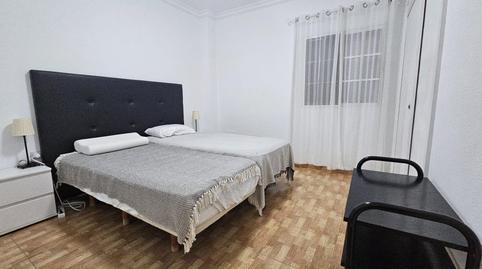 Foto 5 de Piso en venta en Calle Presidente Alvear, Santa Catalina - Canteras, Las Palmas de Gran Canaria