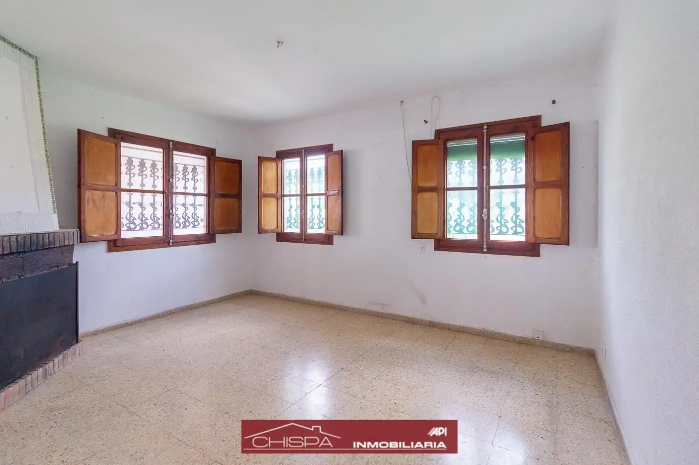 Sala de estar de Casa o chalet en venta en Serra con Calefacción, Jardín privado y Terraza