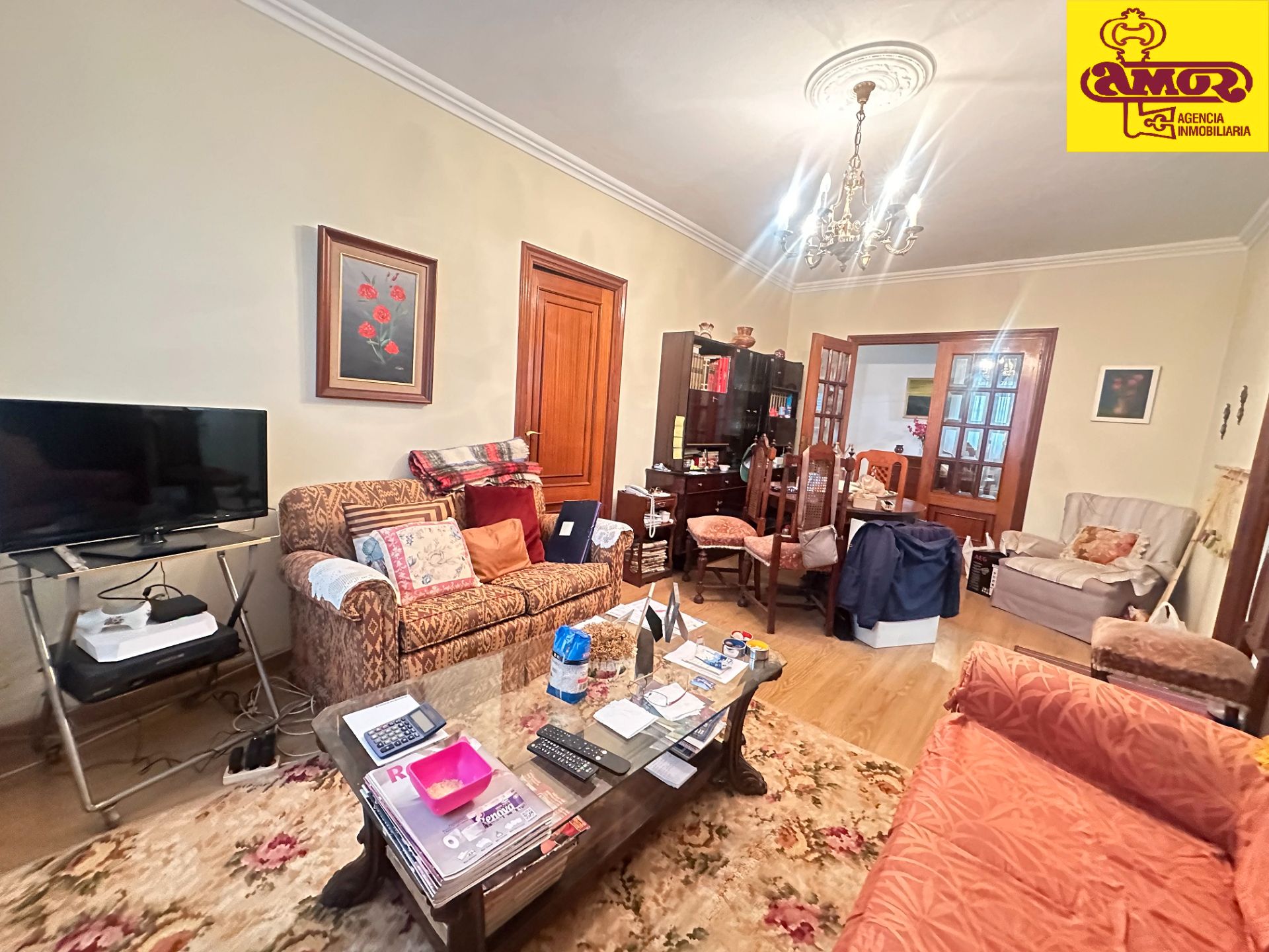 Living room of Flat for sale in Santiago de Compostela   with Heating