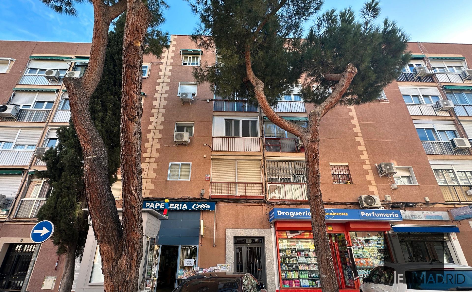 Vista exterior de Pis en venda en  Madrid Capital amb Calefacció, Parquet i Terrassa