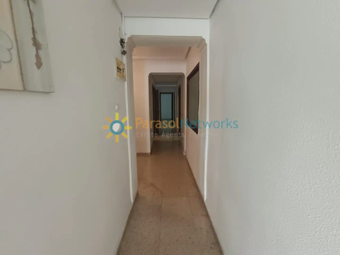 Wohnung zum Verkauf in Oliva mit Ofen