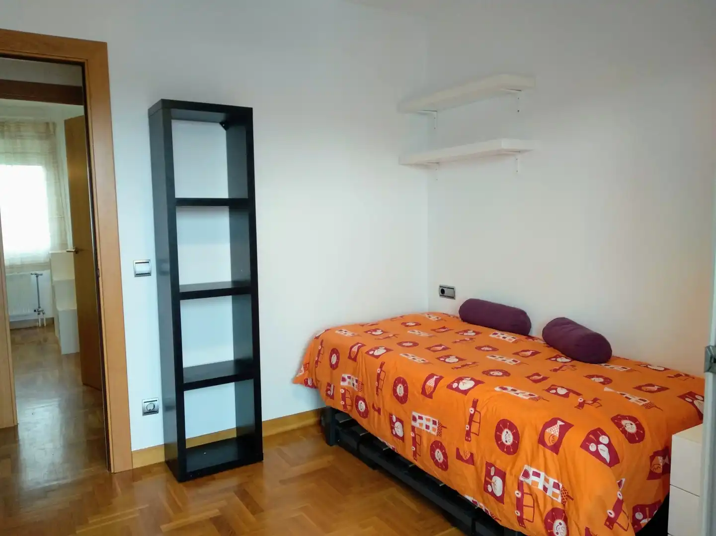 Habitación de Ático de alquiler en Barañáin / Barañain con Calefacción, Parquet y Terraza