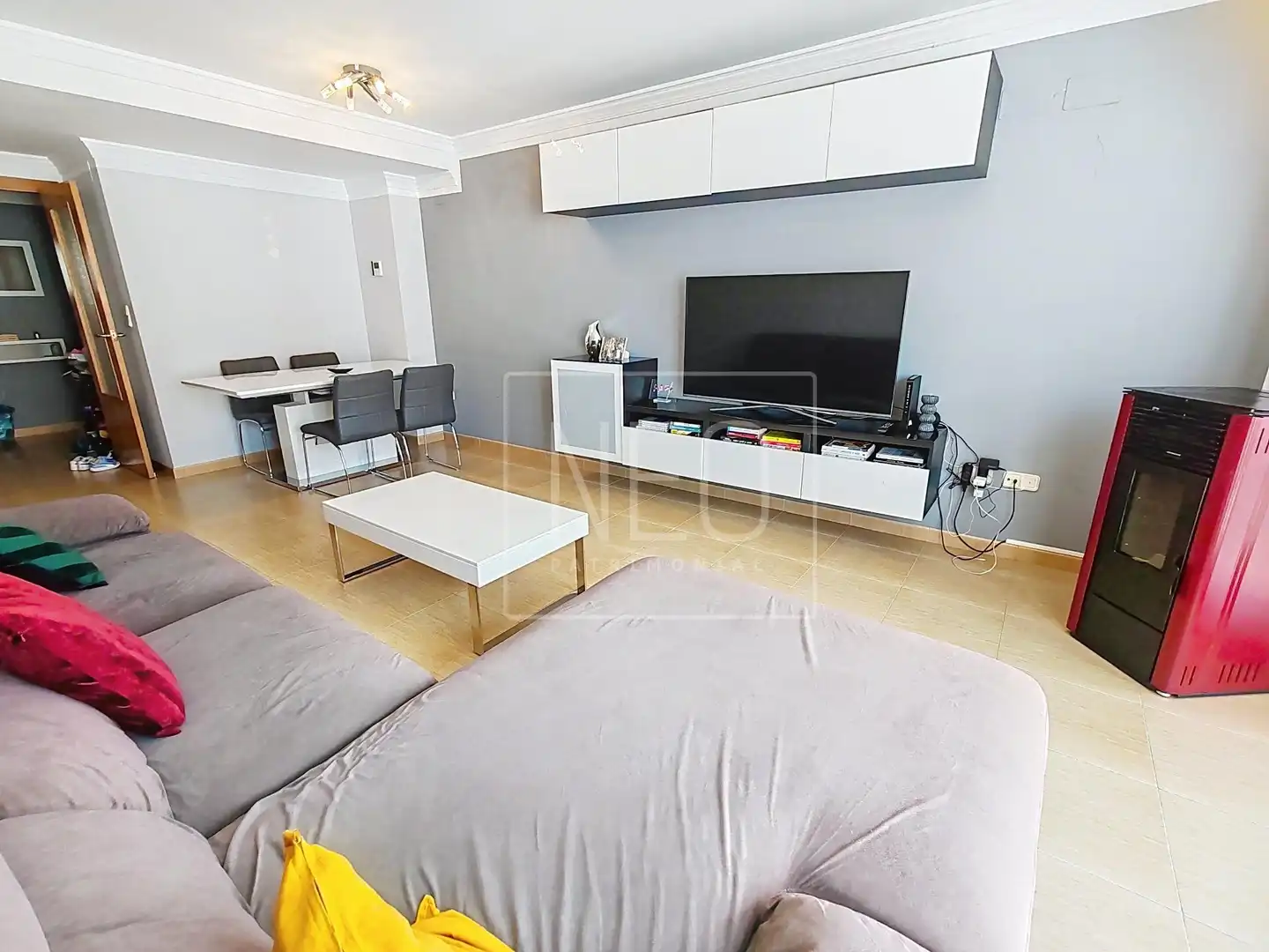 Sala de estar de Piso en venta en Simat de la Valldigna con Aire acondicionado, Calefacción y Trastero