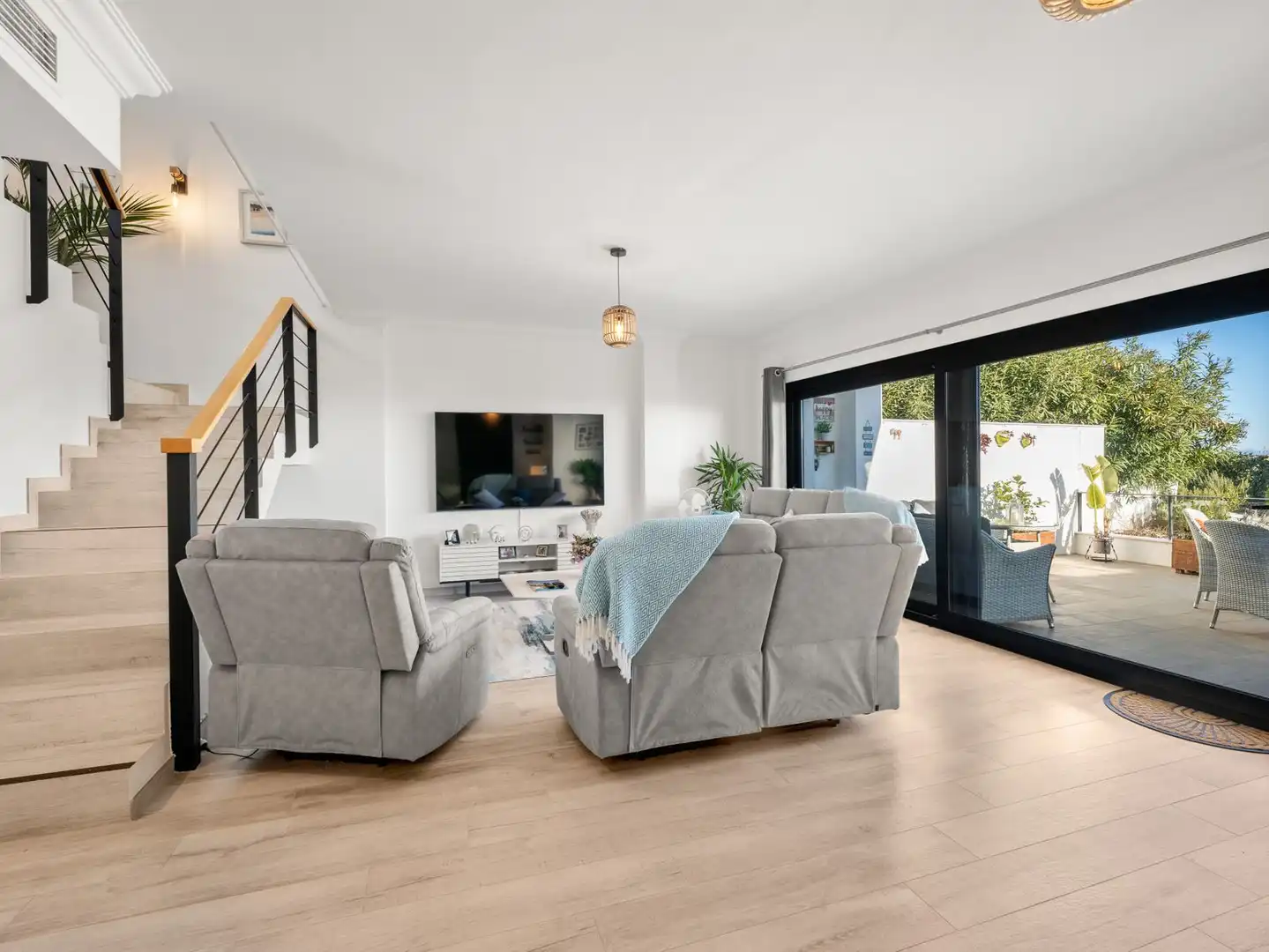 Reihenhaus mit Pool zum Verkauf in Calle José Medina 74, imagen 6
