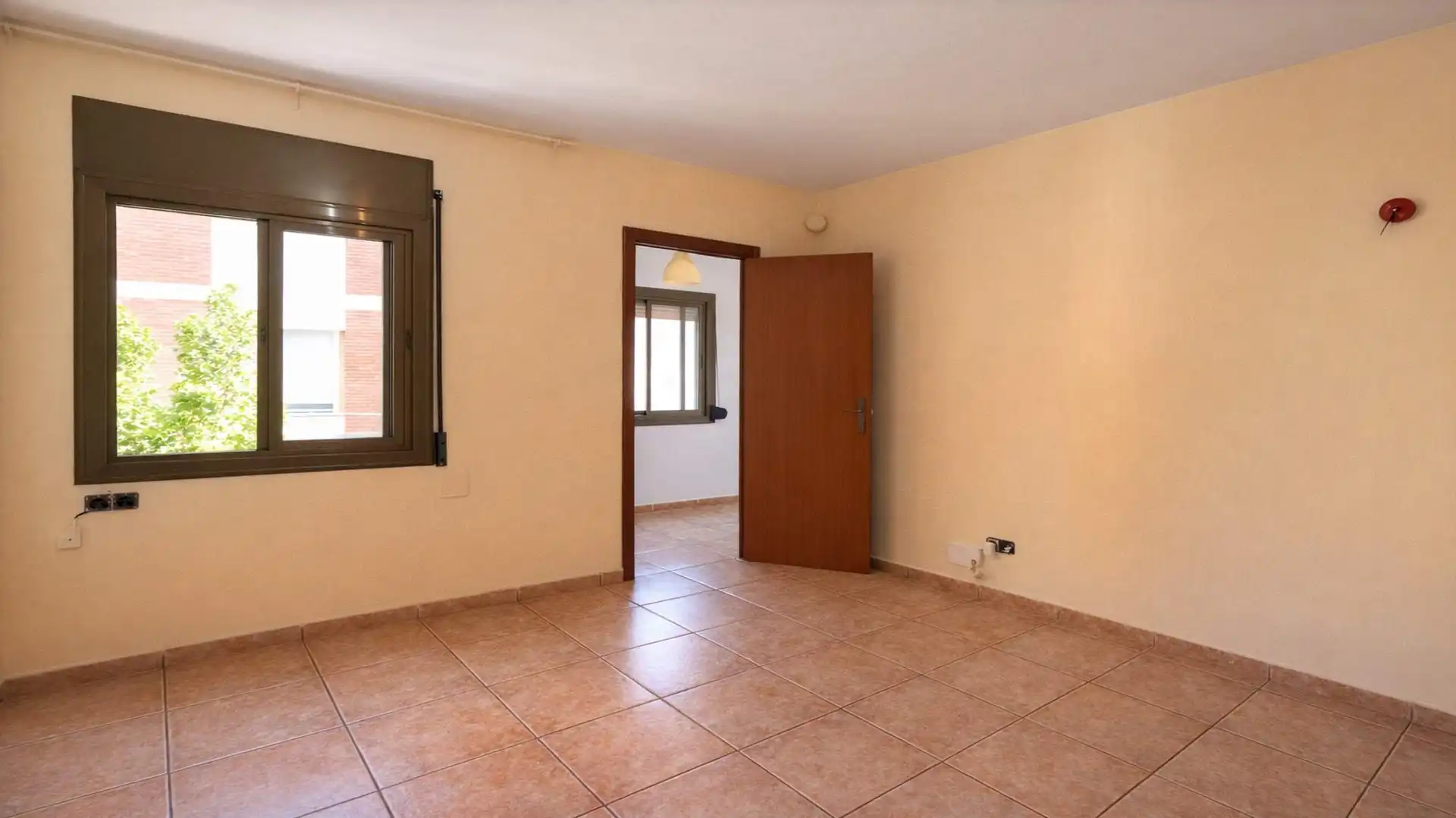 Wohnung zum Verkauf in L'Hospitalet de Llobregat mit Alarm